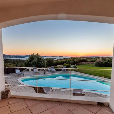 Smeralda, With Private Pool In Porto Cervo, Sardinia Villa *