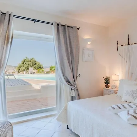 Smeralda, With Private Pool In Porto Cervo, Sardinia Βίλα