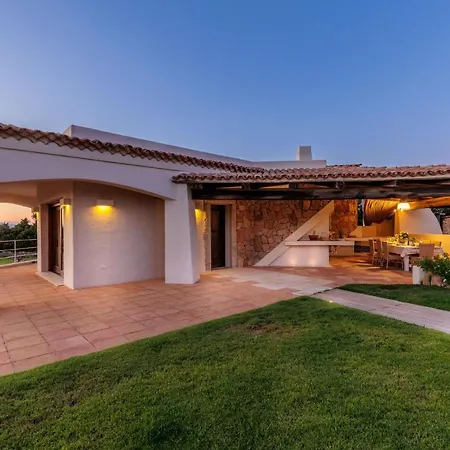 Smeralda, With Private Pool In Porto Cervo, Sardinia 빌라