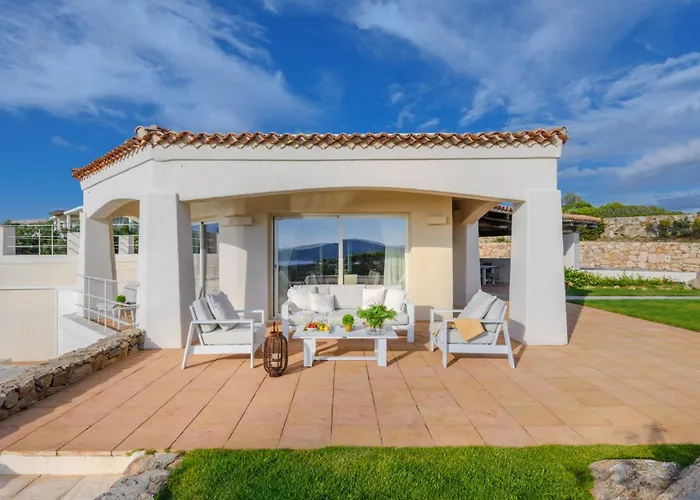 Smeralda, With Private Pool In Porto Cervo, Sardinia *